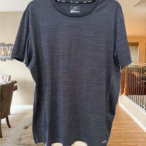 Tek Gear Dark Gray Short Sleeve Tee